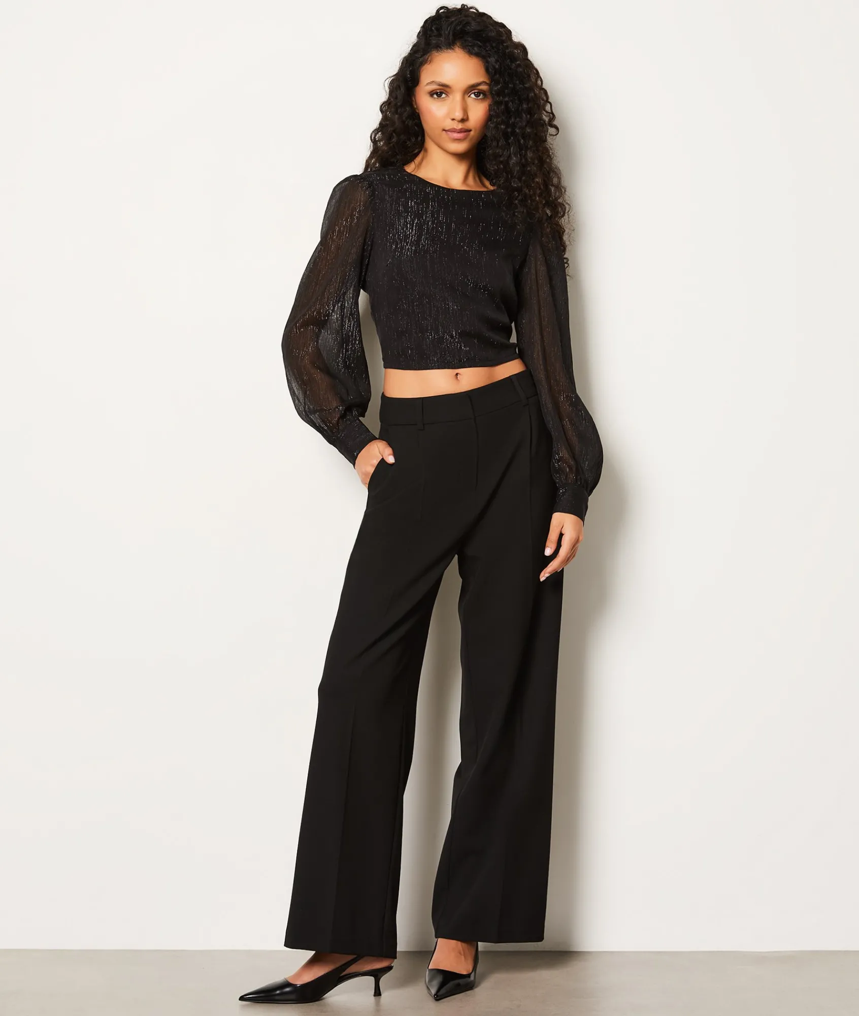 Cheap Blouse courte à paillettes dos nu Fluide