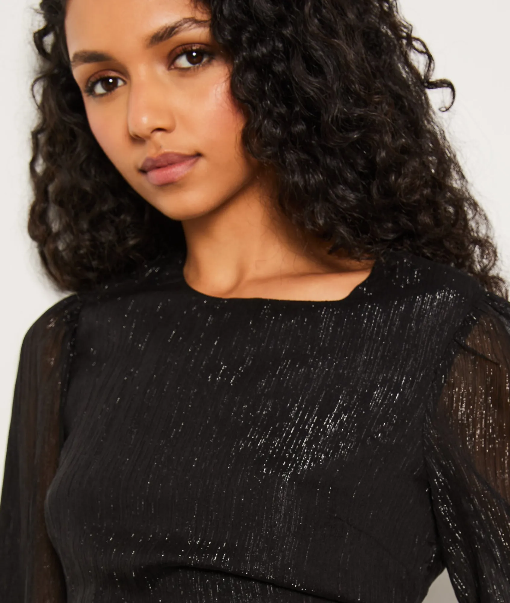 Cheap Blouse courte à paillettes dos nu Fluide