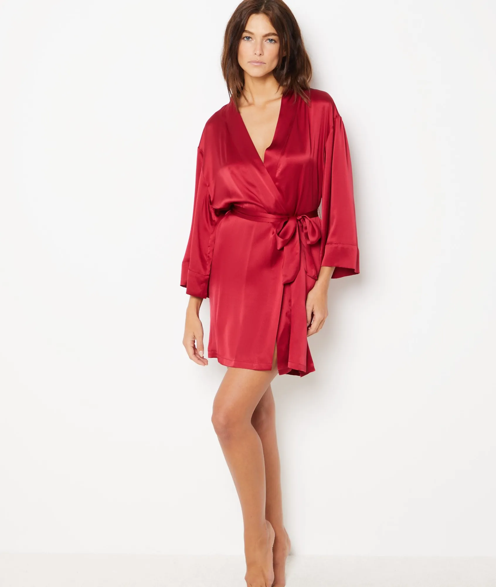 Cheap Déshabillé en soie Déshabillés, Kimonos & Peignoirs