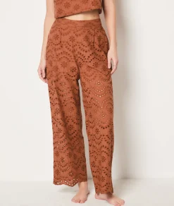 Cheap Pantalon broderie anglaise Tuniques Et Robes De Plage