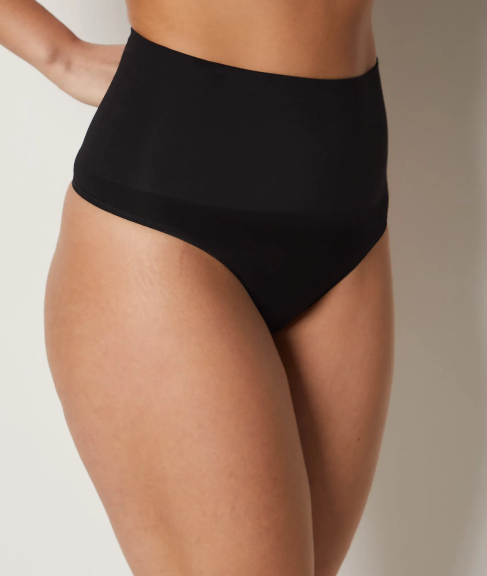 Discount String gainant taille haute - Maintien médium Culottes Taille Haute|Strings